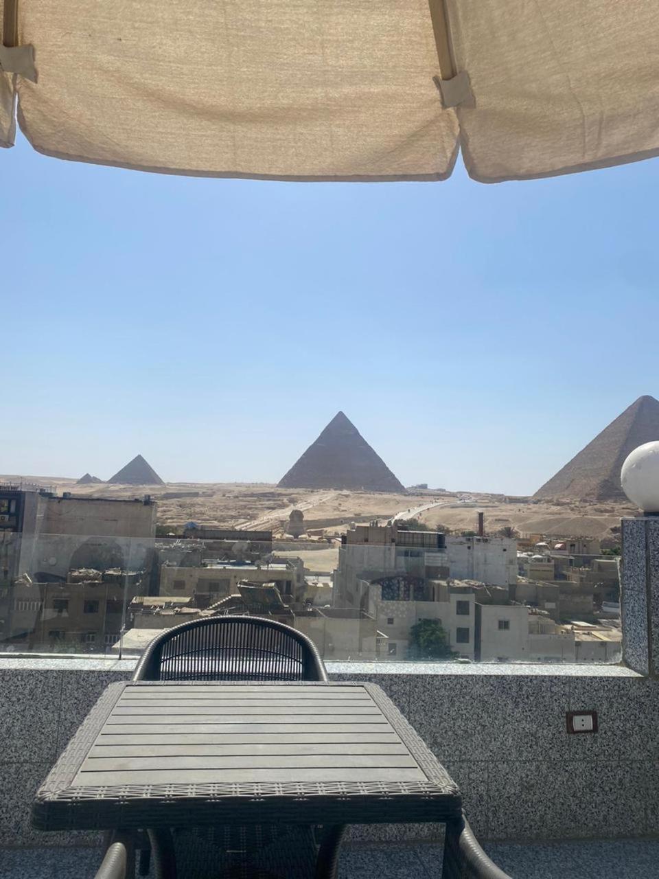 7heavenmiddleeastpyramids
