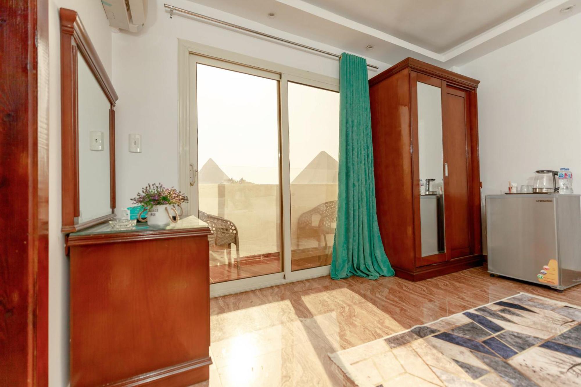 7heavenmiddleeastpyramids Hotel Caïro