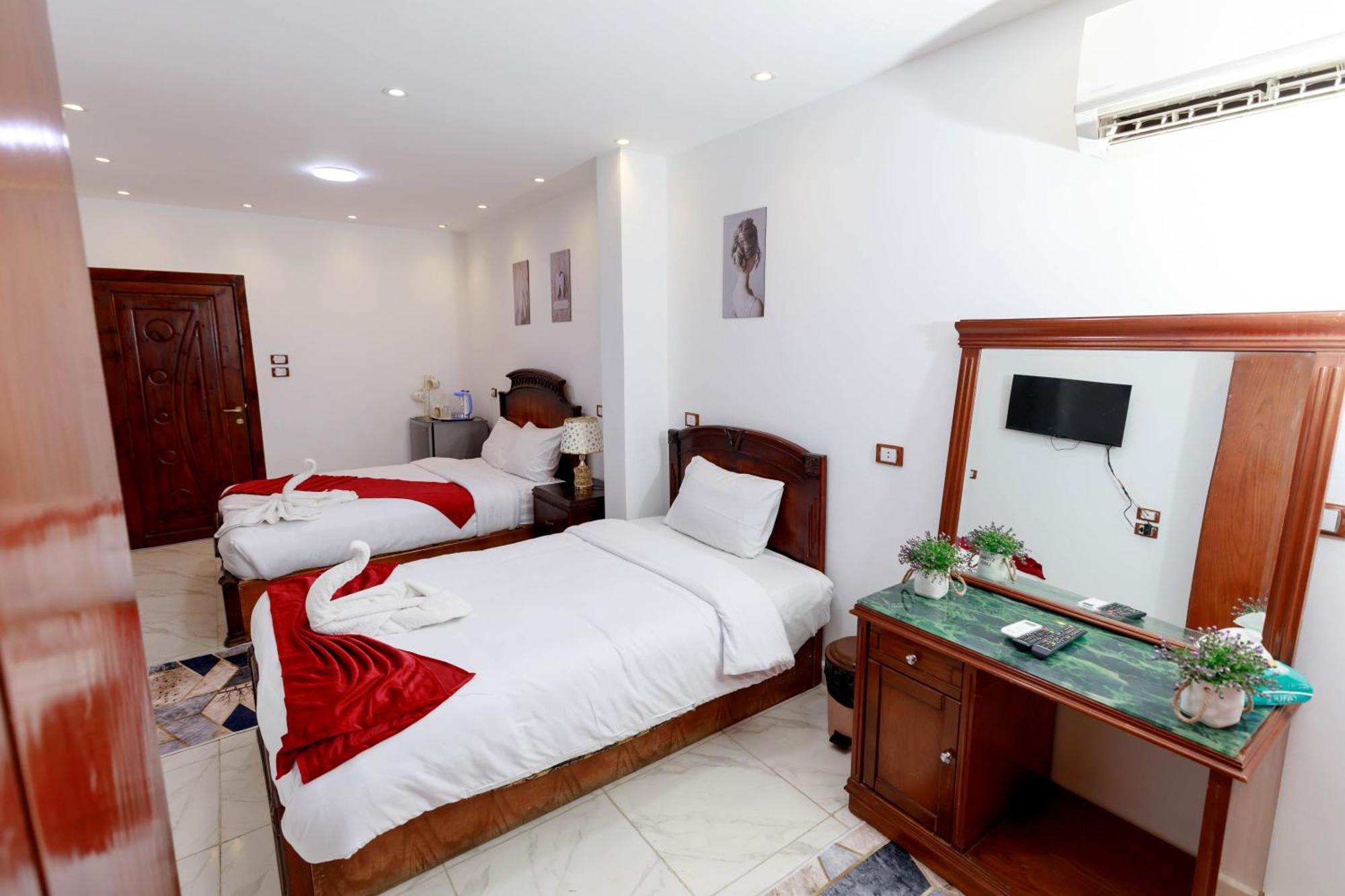 7heavenmiddleeastpyramids Hotel Caïro